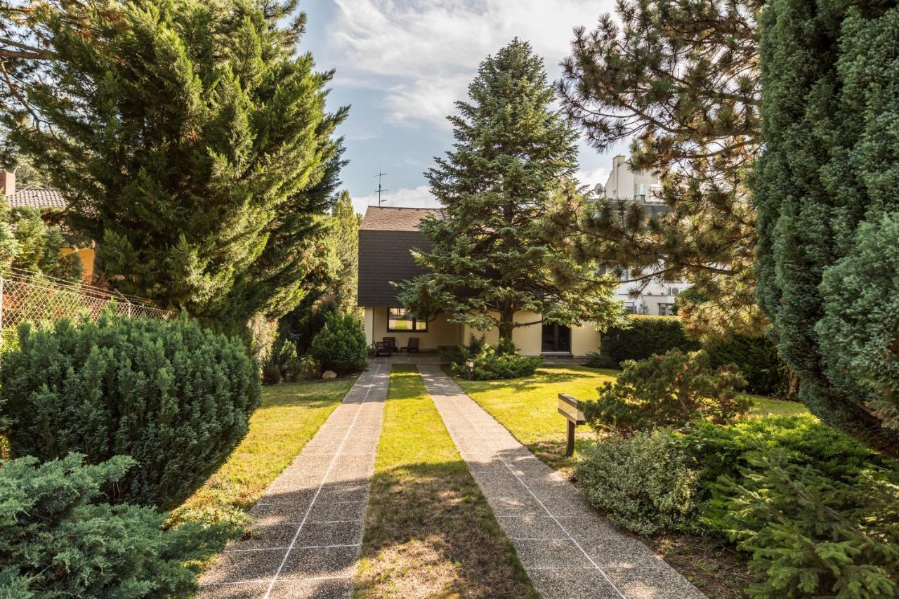 Villa Yes, It Is Retro - Big With Indoor Pool Wien